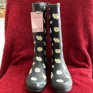 Daisy. Print rain boots. (Rubber)